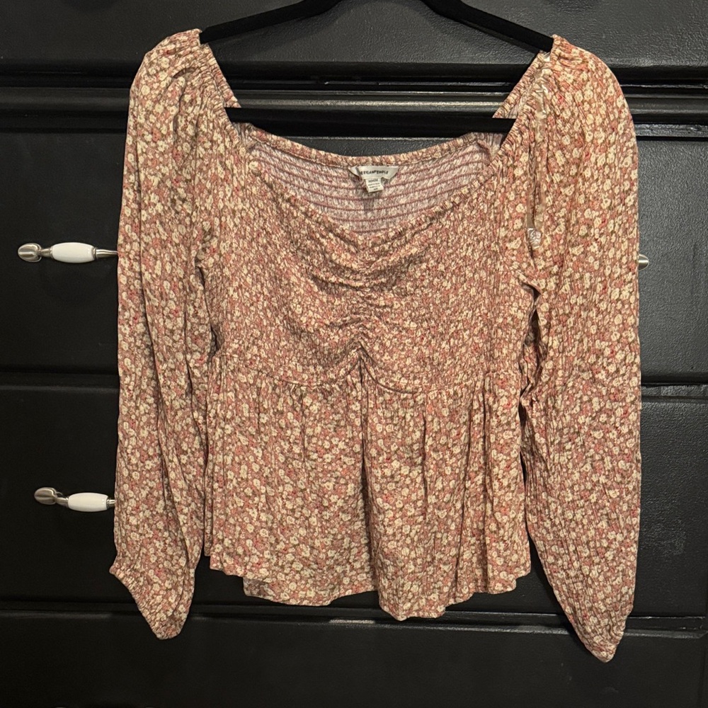 American Eagle Floral Blouse